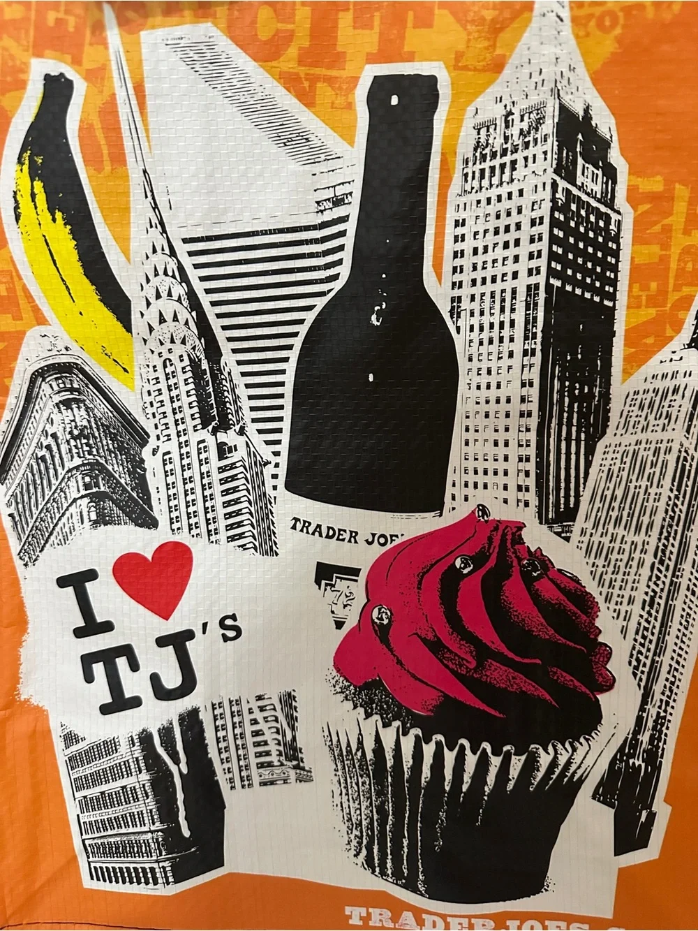 TRADER JOES COLLECTABLE TOTE - NEW YORK